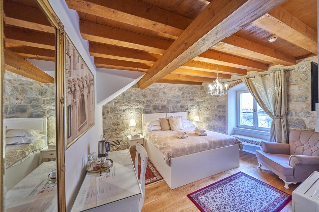 Heritage Hotell