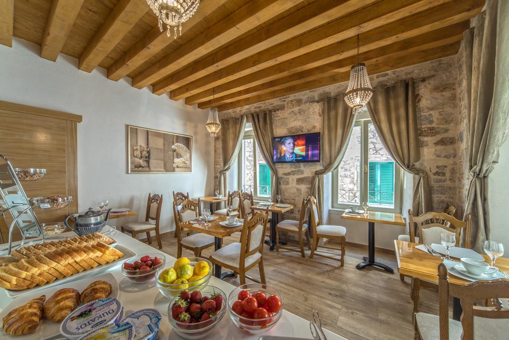 Hotel Heritage